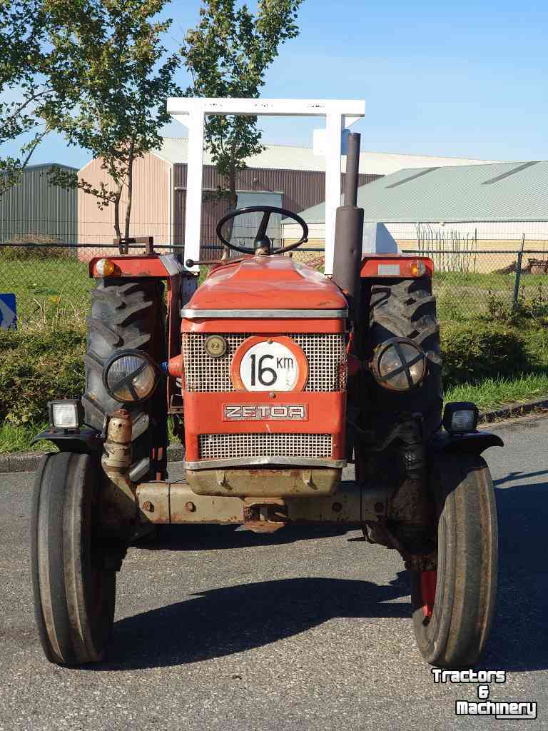 Horticultural Tractors Zetor 4712 / 4718 NL Kenteken