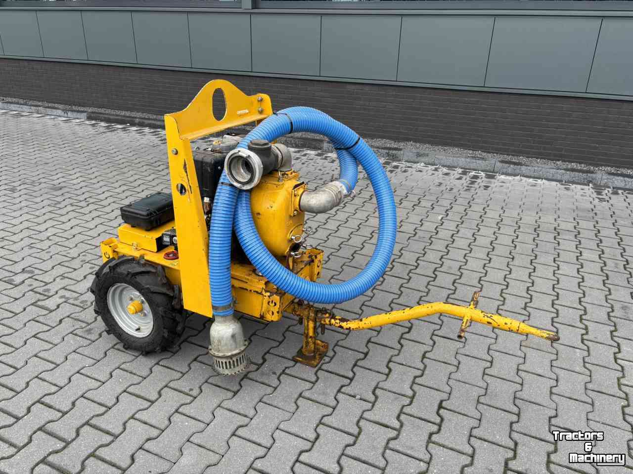 Manure umbilical systems  Victor Waterpomp