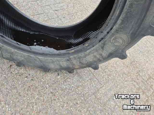 Wheels, Tyres, Rims & Dual spacers Continental 320/70-24