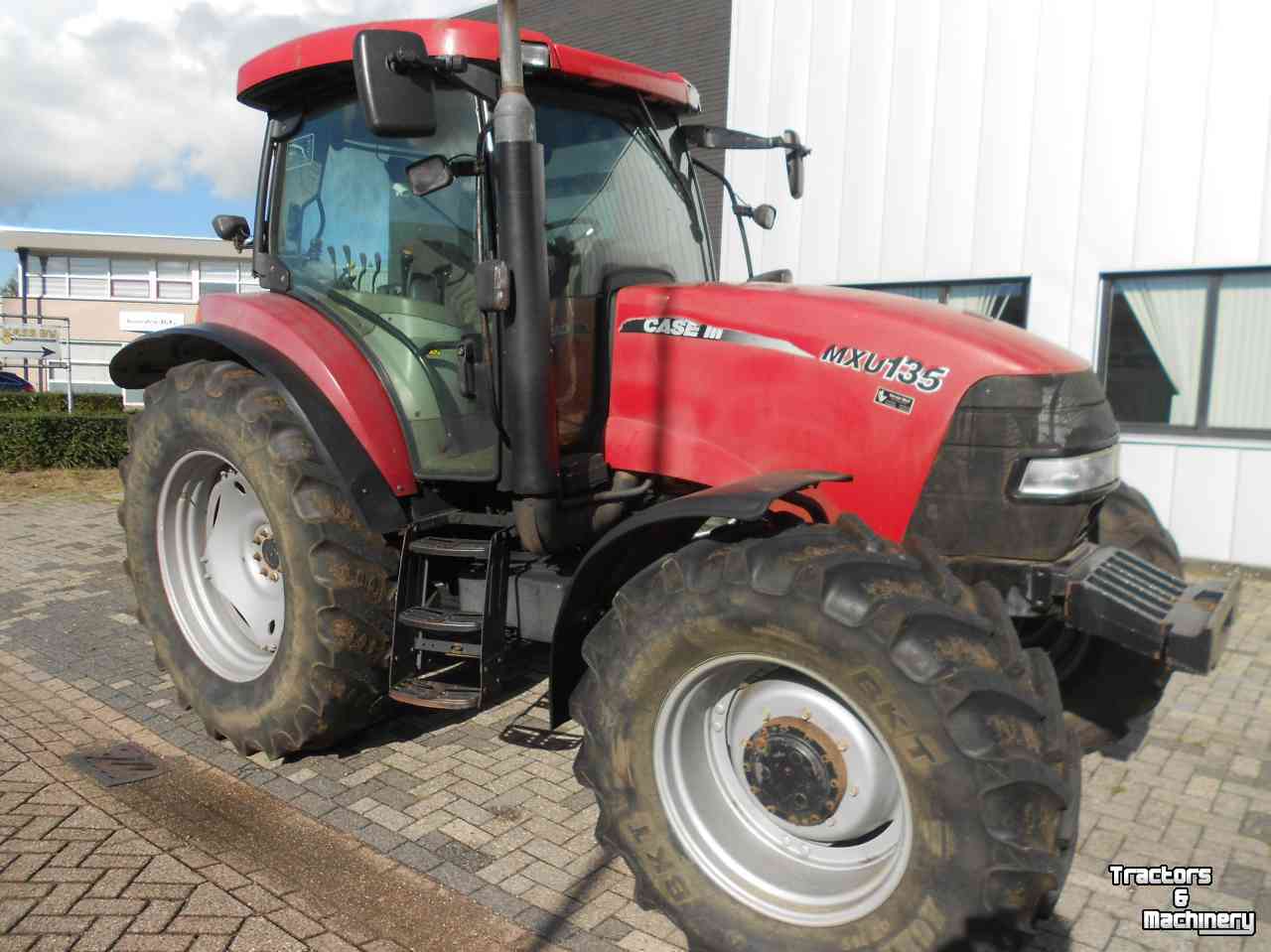 Tractor Case-IH maxxum 135