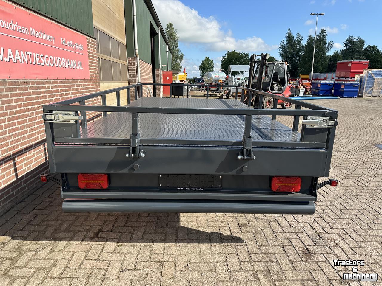 Agricultural wagon AGM Bakkenwagen voor achter een kraan/shovel