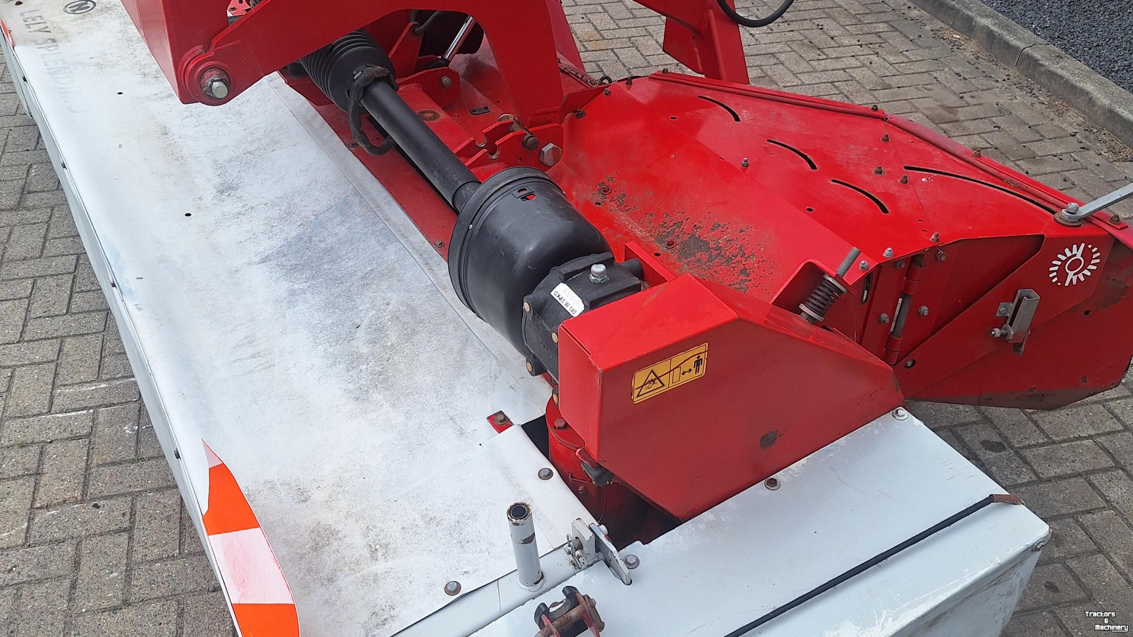 Mower Lely 320FC frontschijvenmaaier-kneuzer