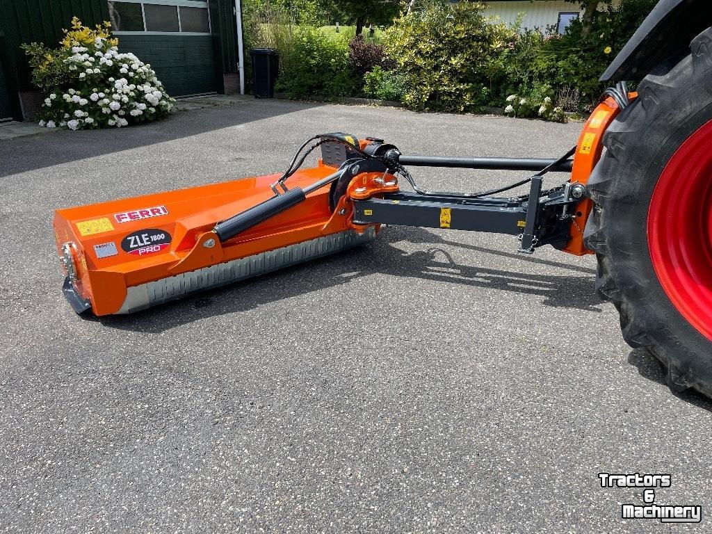 Flail mower Ferri ZLE 1800 PRO verstek klepelmaaier