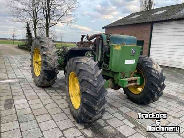 Tractors John Deere 4240S