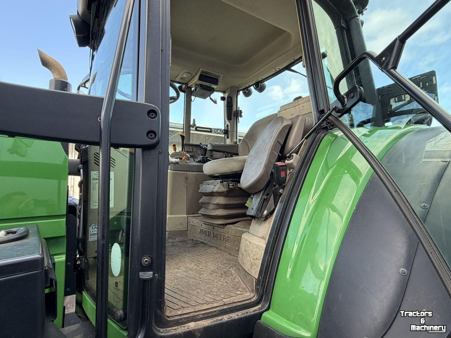 Tractor John Deere 6155M