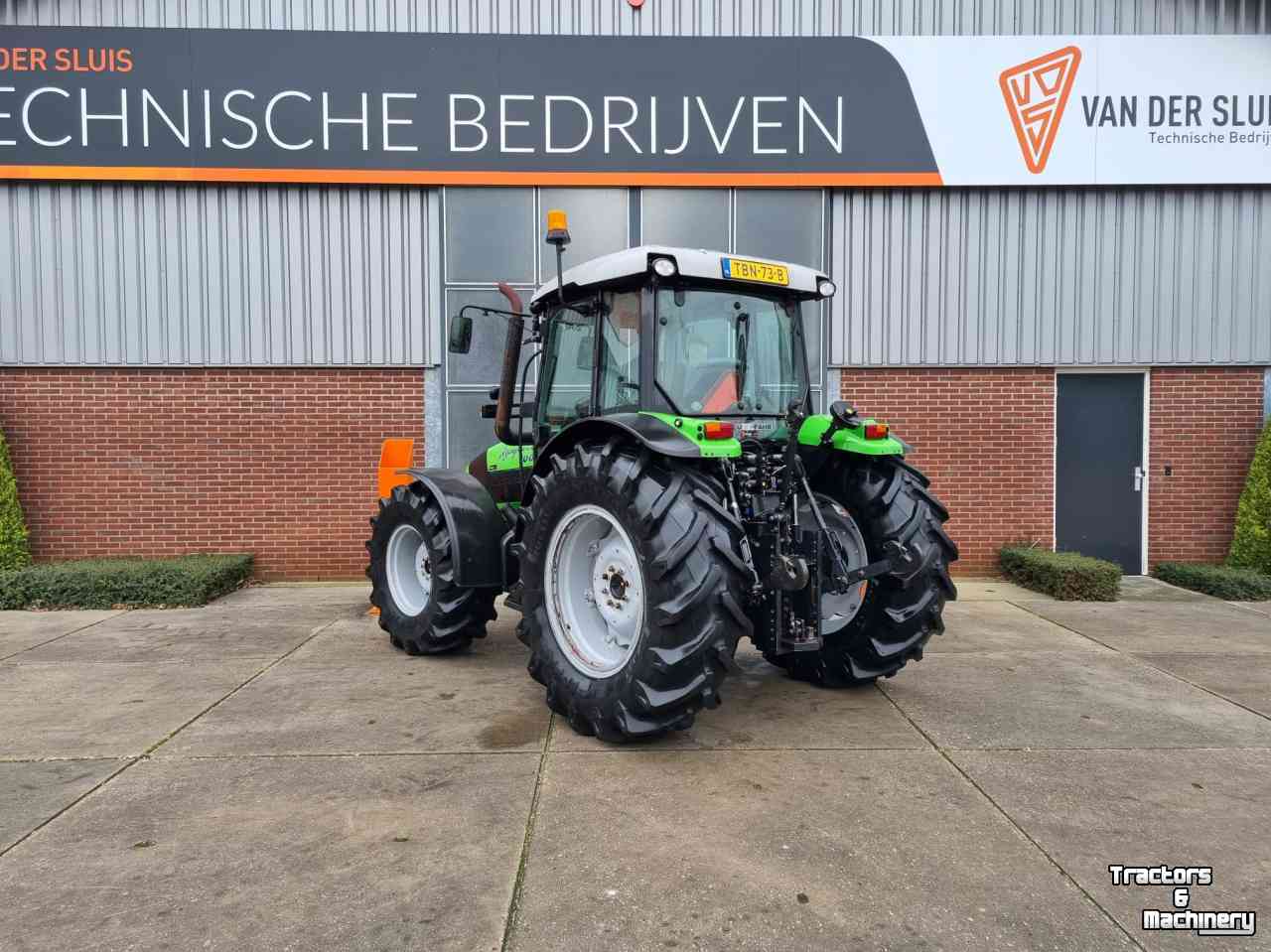 Tractors Deutz-Fahr Agrofarm 100