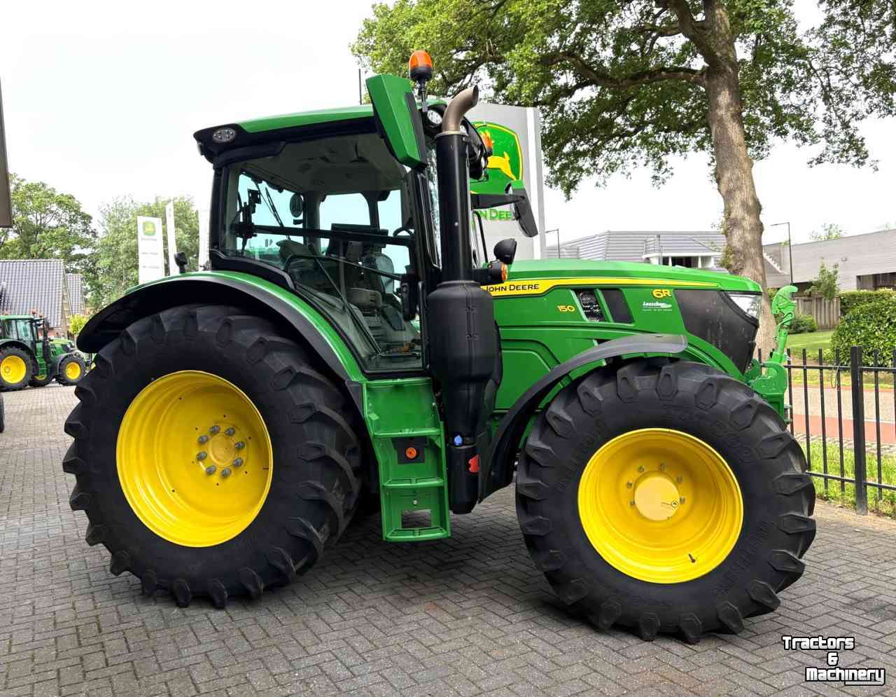 Tractor John Deere 6R150
