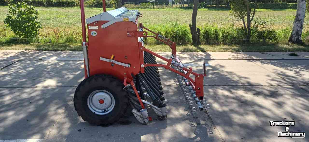 Seed drill Kongskilde Ecoline 300 - 29 pijpen