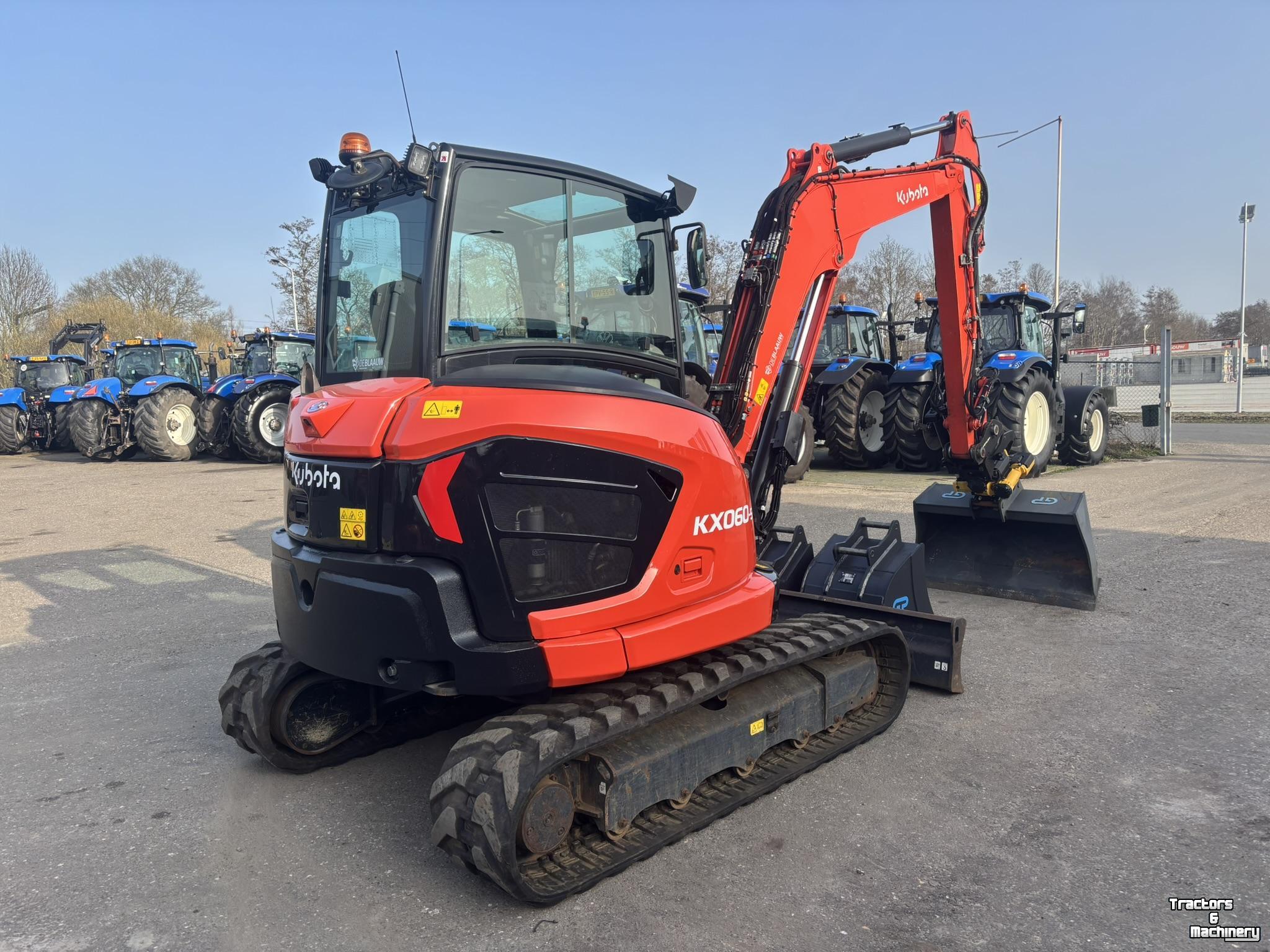 Excavator Kubota KX060-5