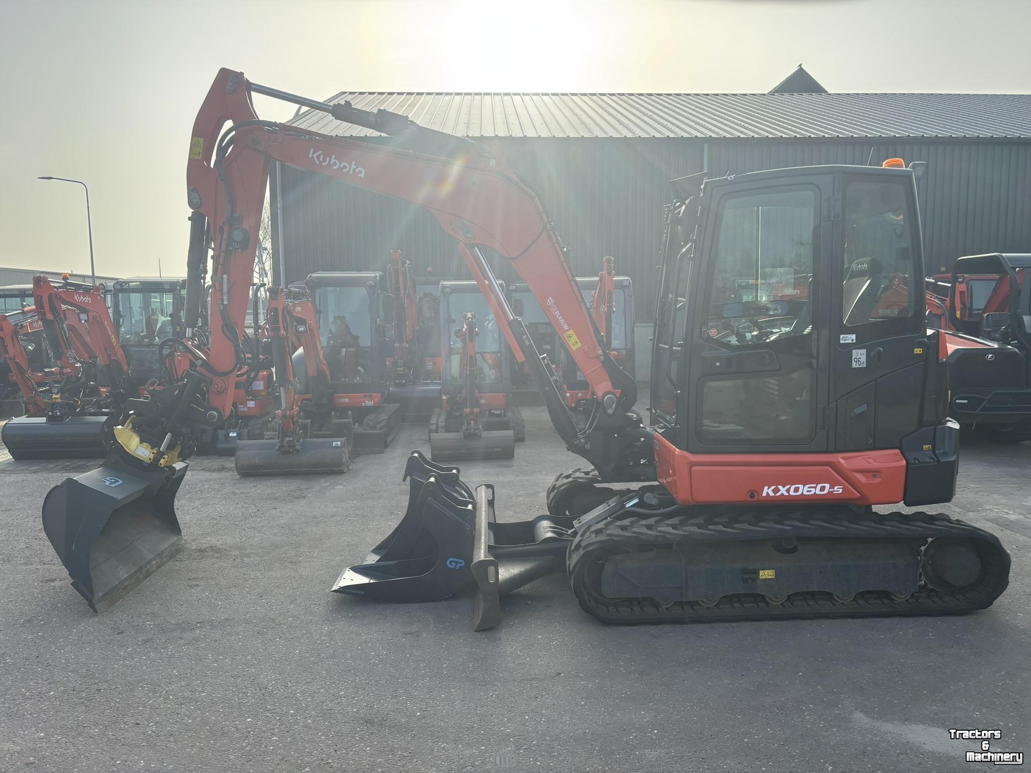 Excavator Kubota KX060-5