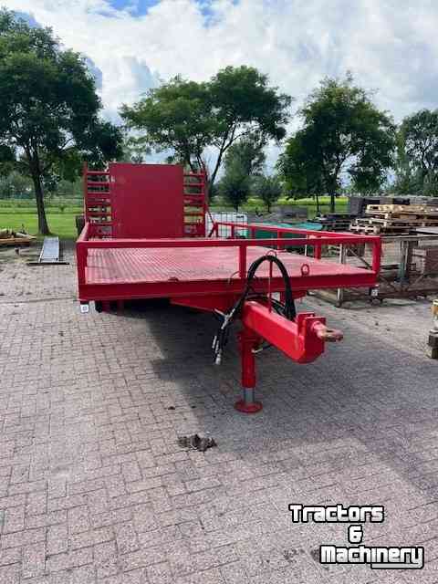 Low loader / Semi trailer  dieplader 6 meter