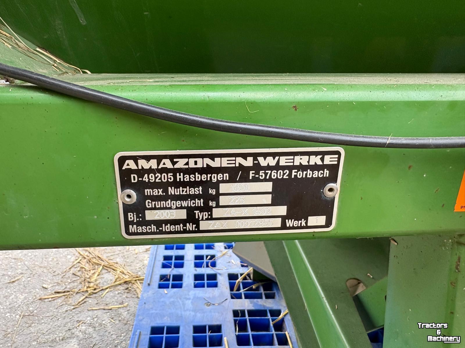 Fertilizer spreader Amazone ZA-X Perfect 1402