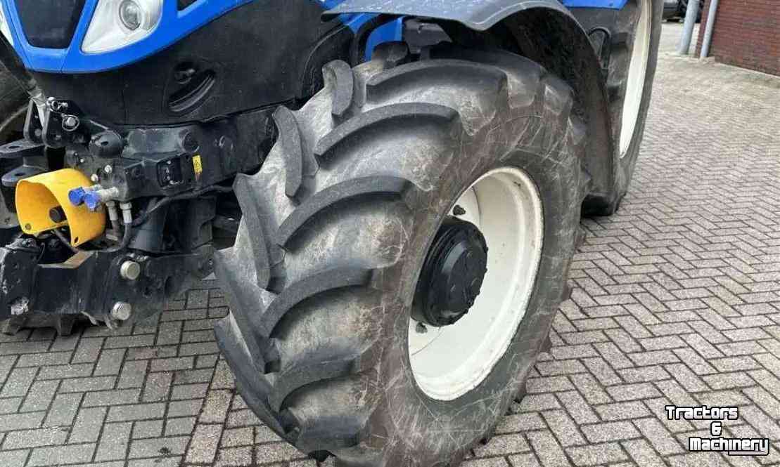 Tractors New Holland T6.180 AC Tractor