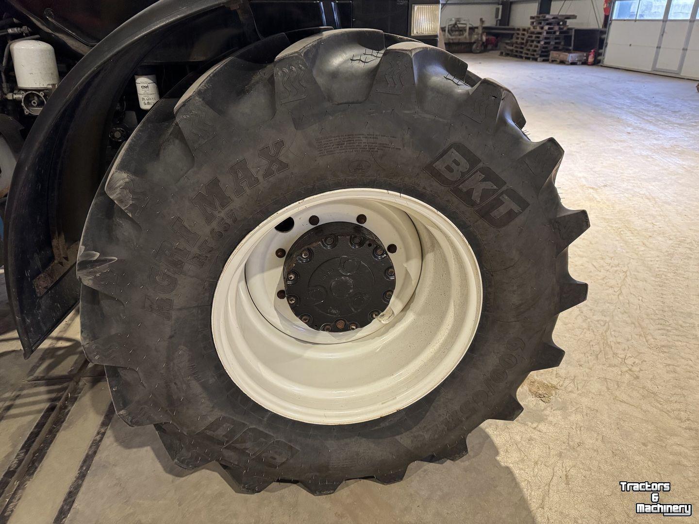 Tractor New Holland TM190