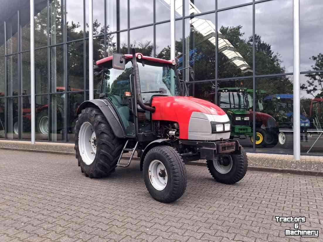 Tractor McCormick C-100MAX