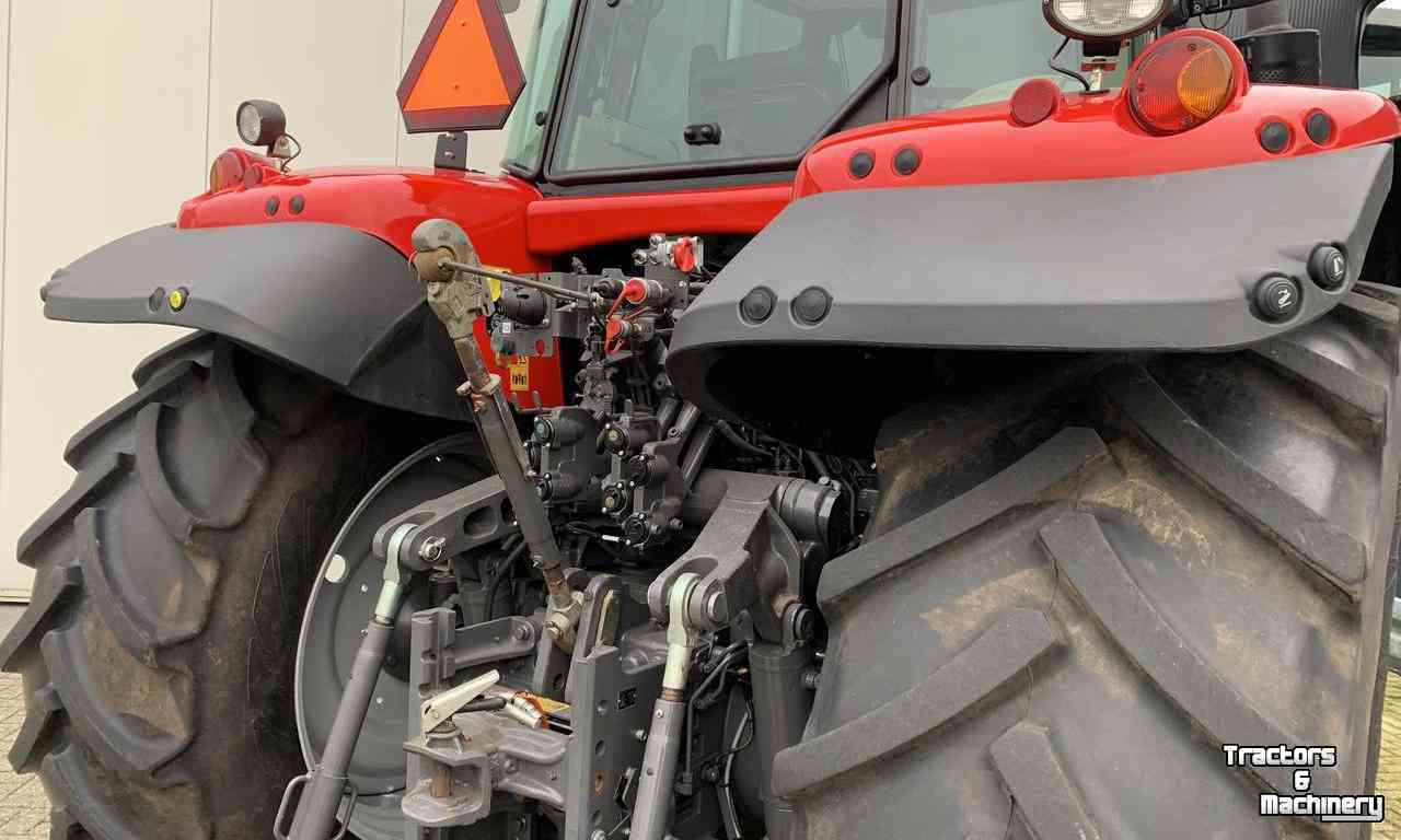 Tractors Massey Ferguson 7720S DYNA-6 Essential