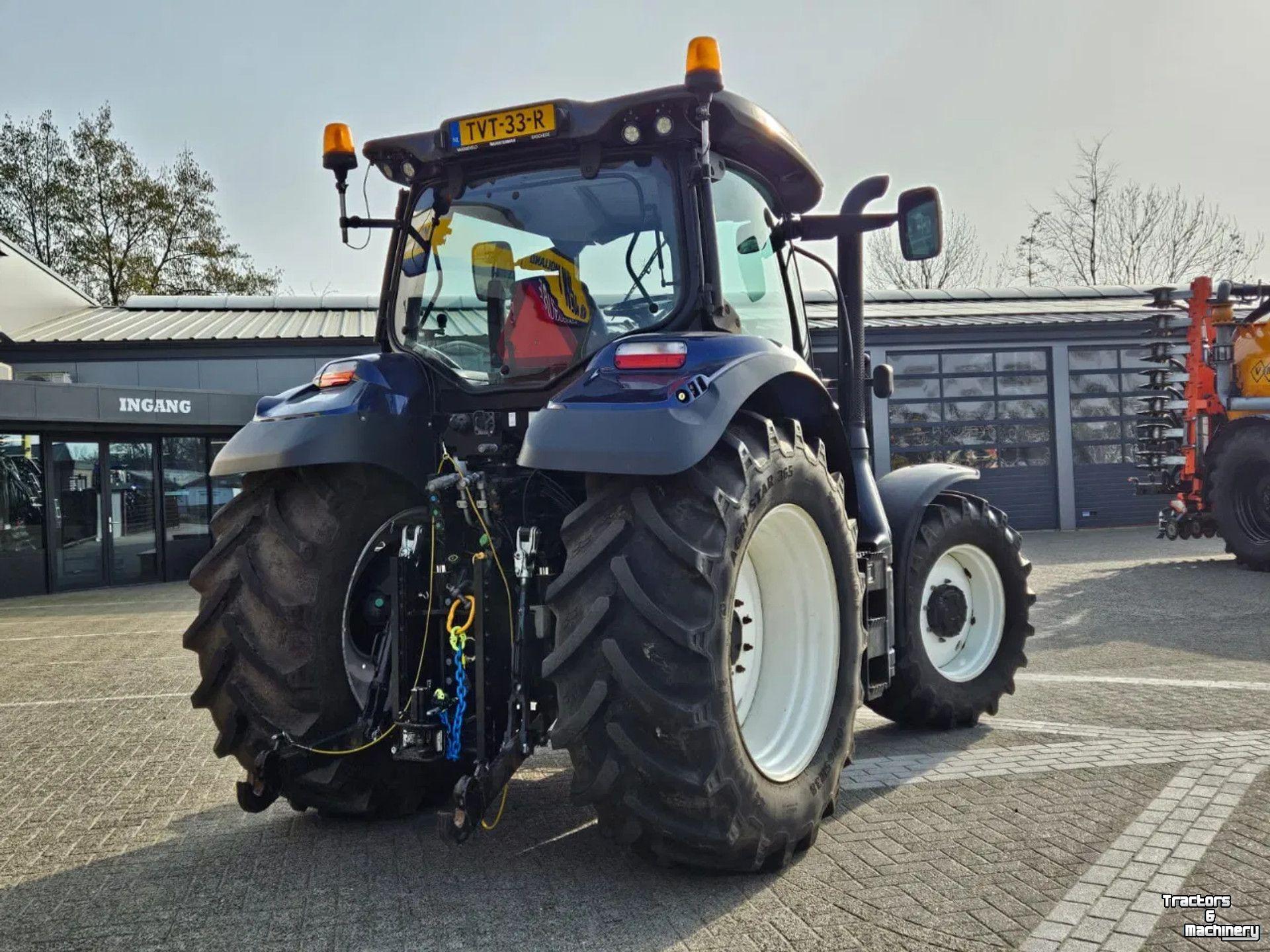 Tractor New Holland T6.125S Electro command