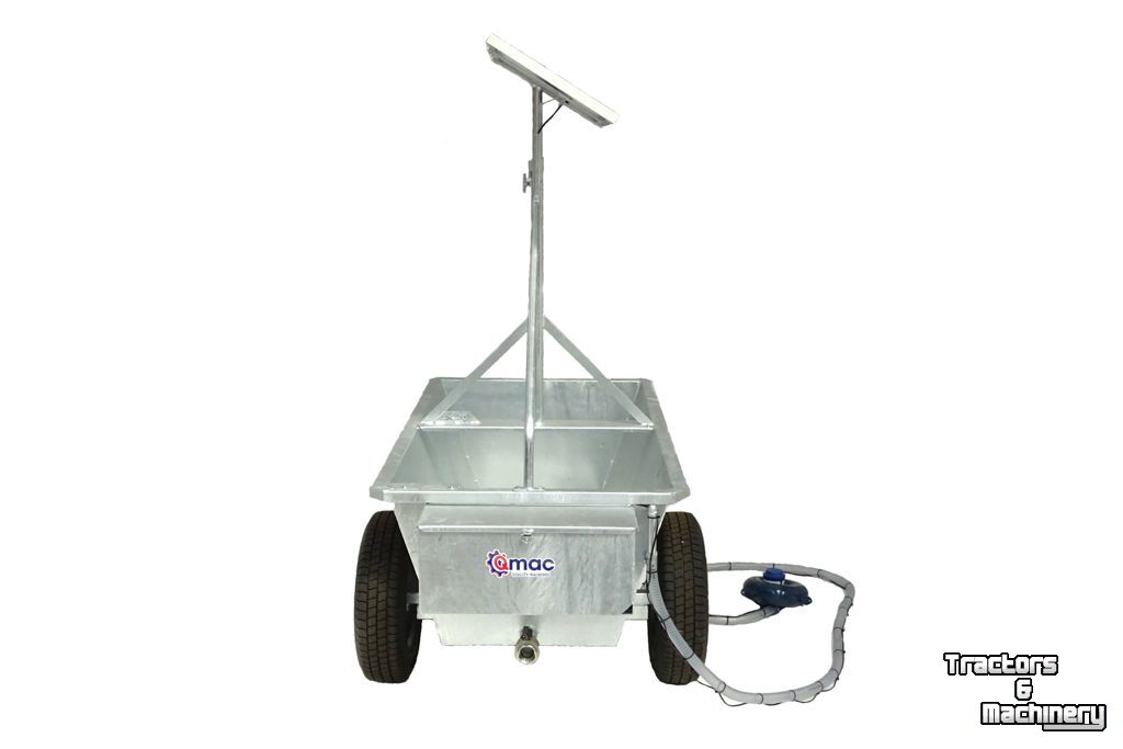 Water trough Solar Energy Qmac Zonnedrinkbak / Drinkwaterbak / Veedrinkbak 900 LITER 100 WATT op zonne energie