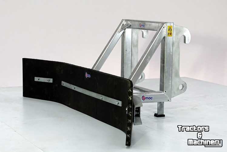 Rubber yard scraper Qmac Modulair gebouwde rubberschuif aanbouw Ahlmann