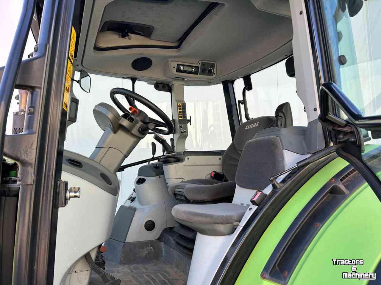 Tractor Claas Arion 430 CIS