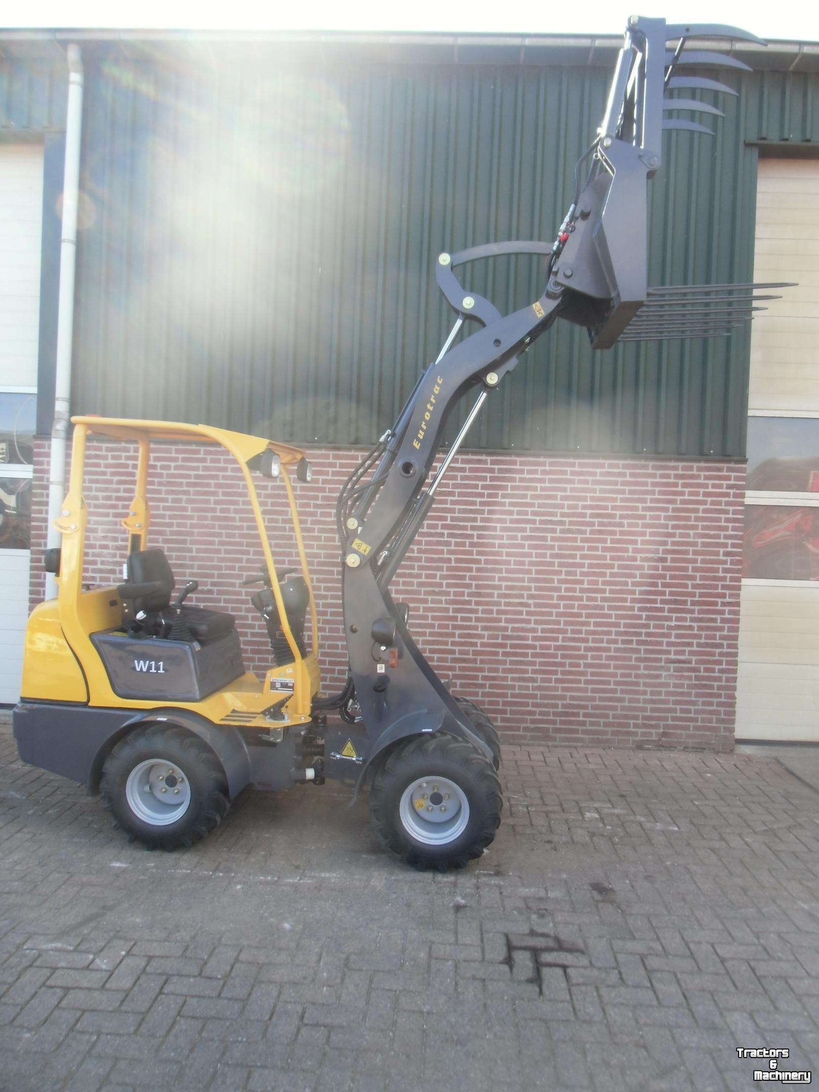 Wheelloader Eurotrac N4511, Shovel  W11