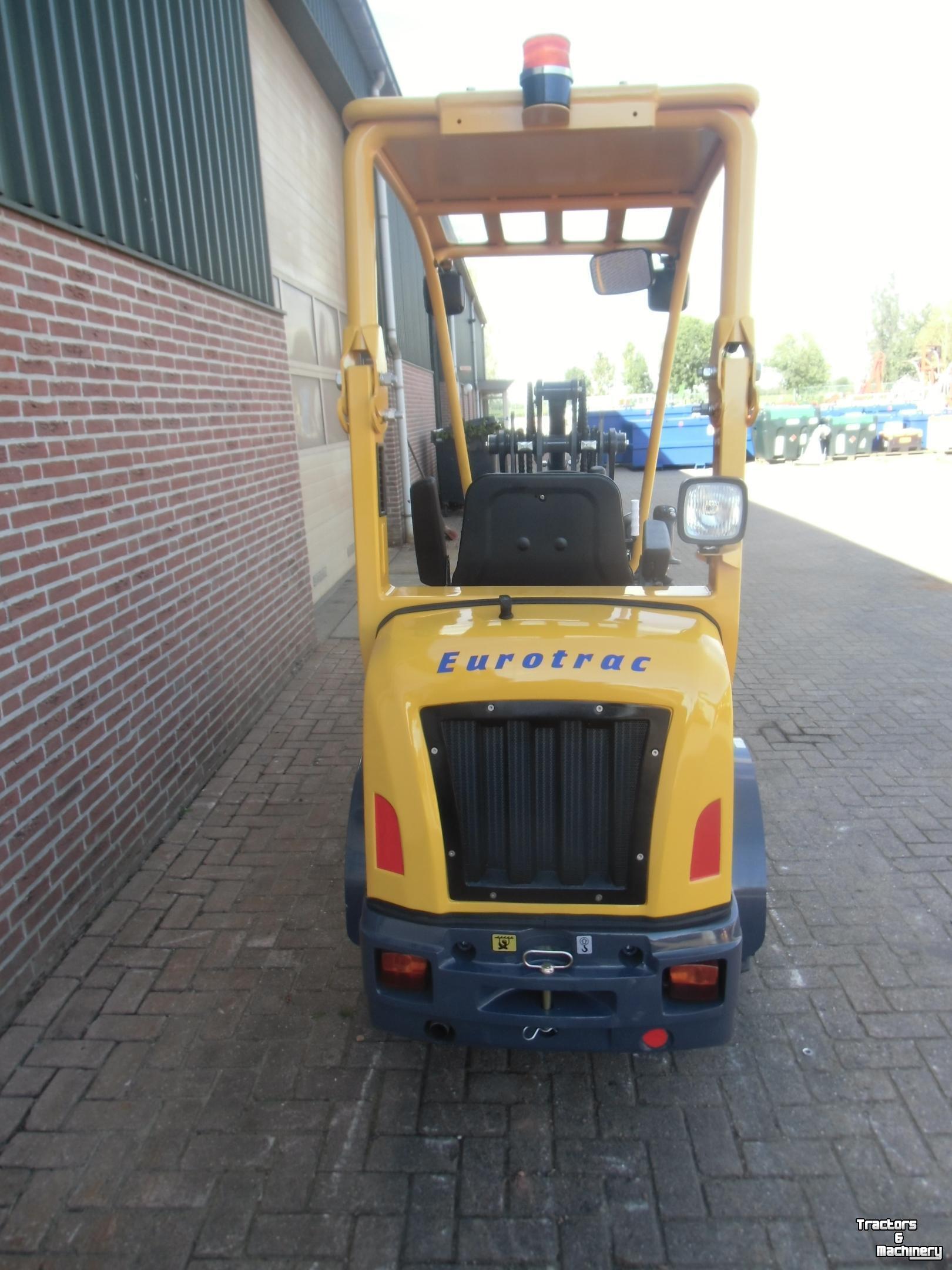 Wheelloader Eurotrac N4511, Shovel  W11