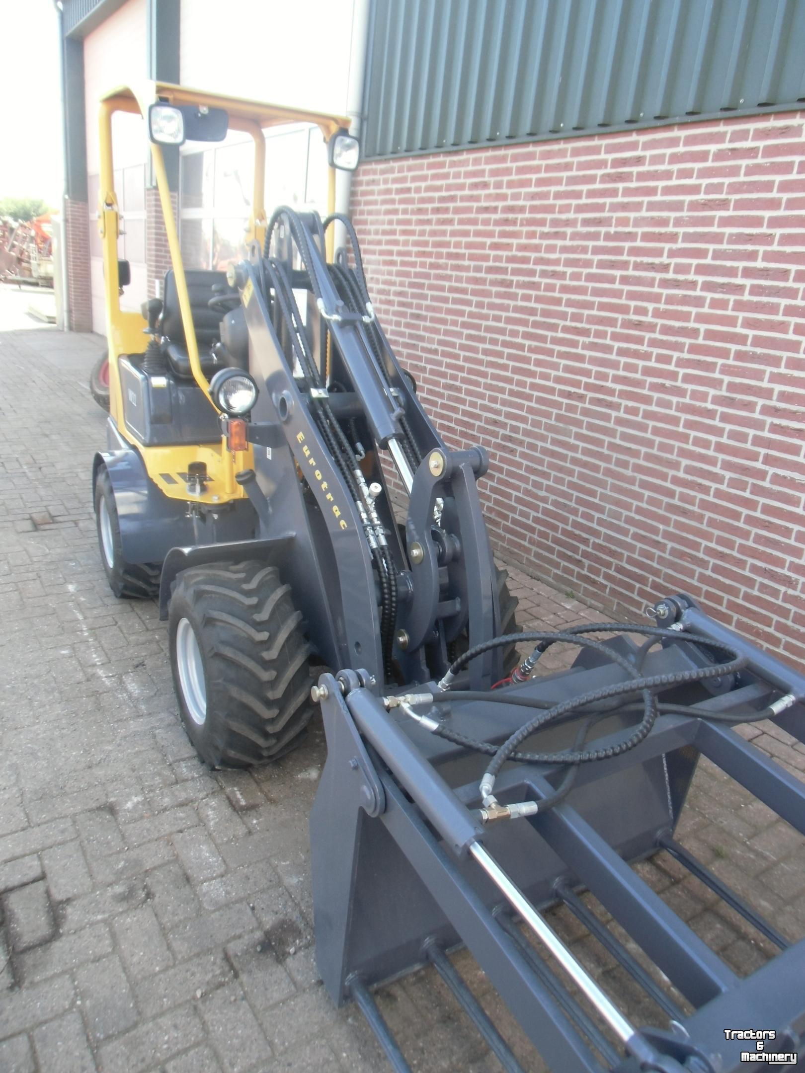 Wheelloader Eurotrac N4511, Shovel  W11
