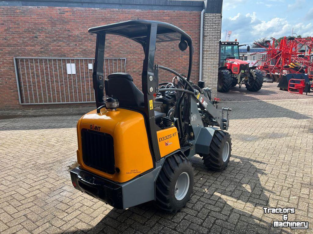Wheelloader Giant D332SWT