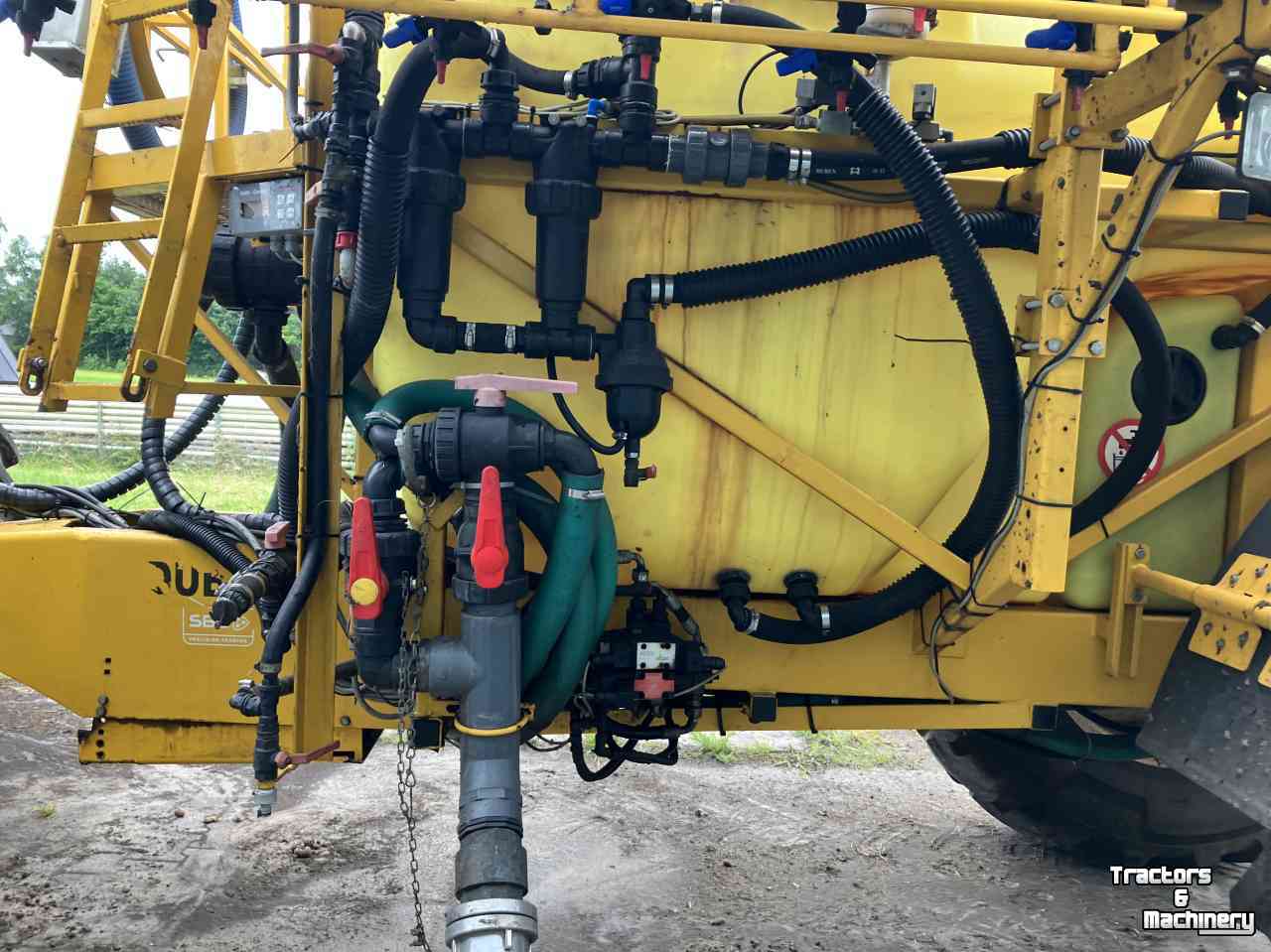 Fieldsprayer pull-type Dubex Mentor 39m