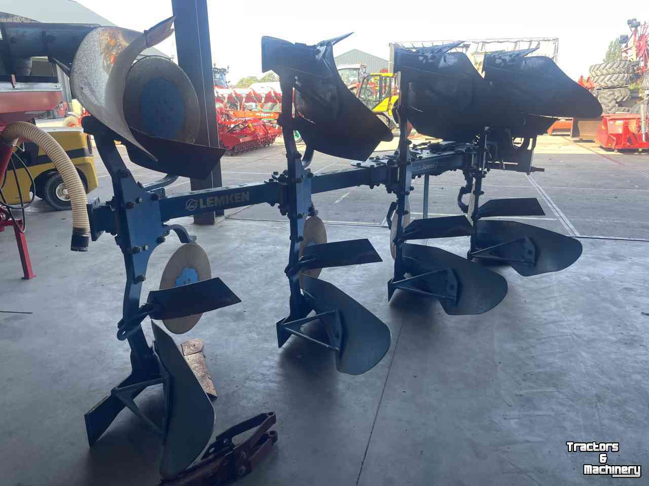 Ploughs Lemken Juwel 7