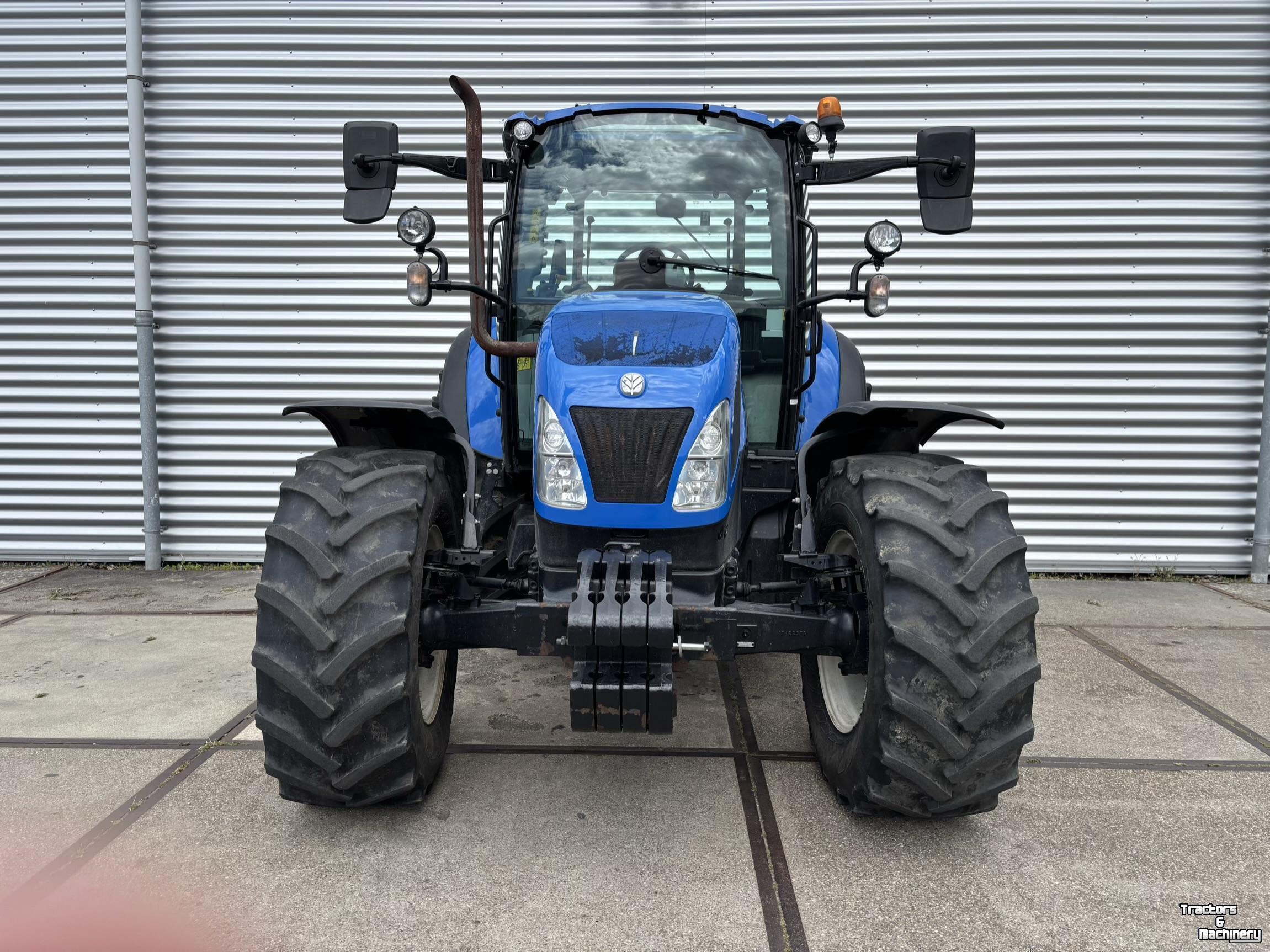 Tractor New Holland T5.115 Dual Command