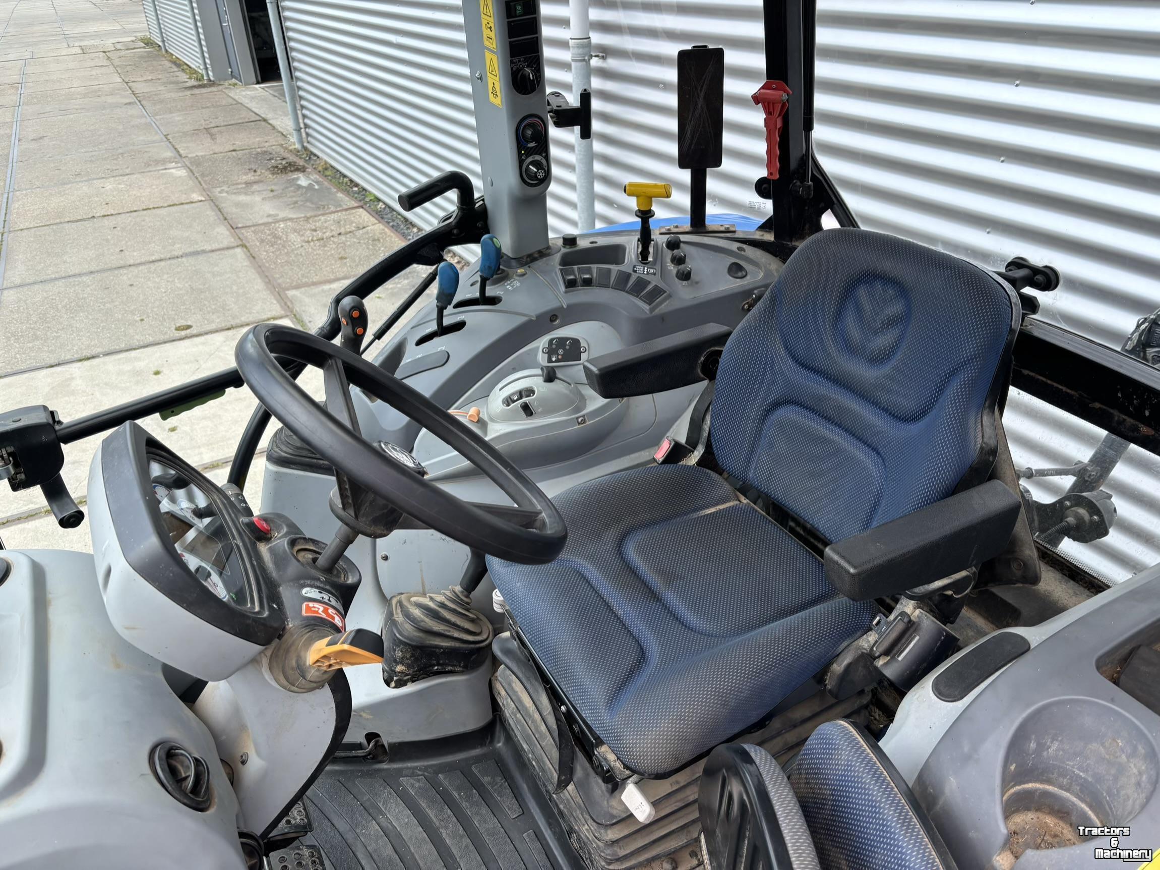 Tractor New Holland T5.115 Dual Command