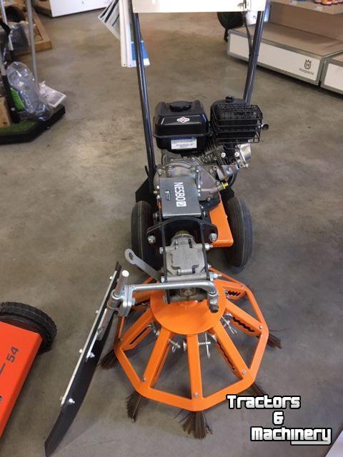 Weed brusher Nesbo ONKRUIDBORSTEL UK125