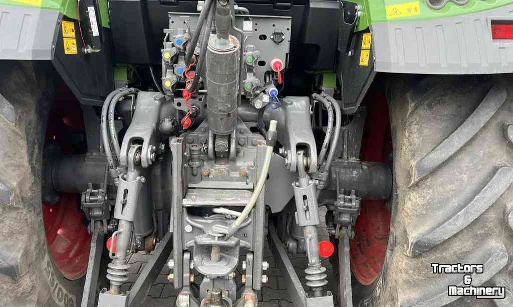 Tractors Fendt 512 Power Tractor