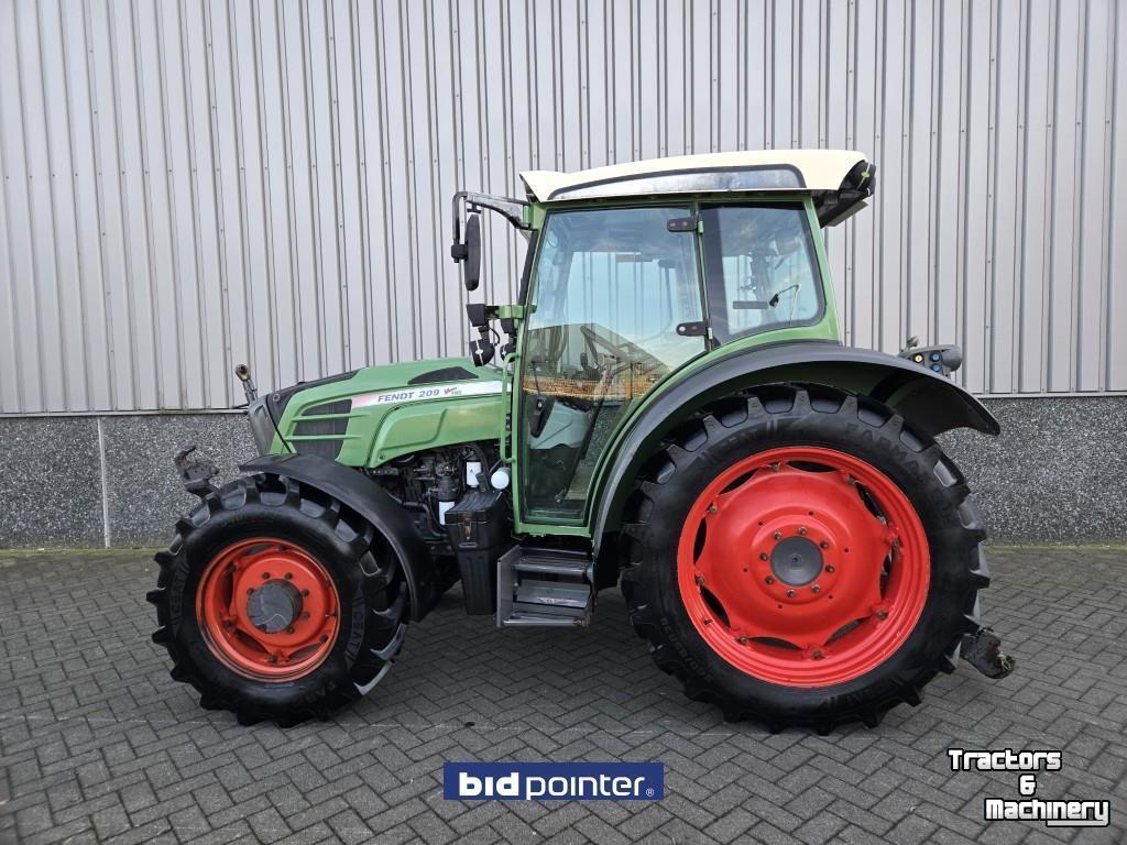 Tractor Fendt 209S