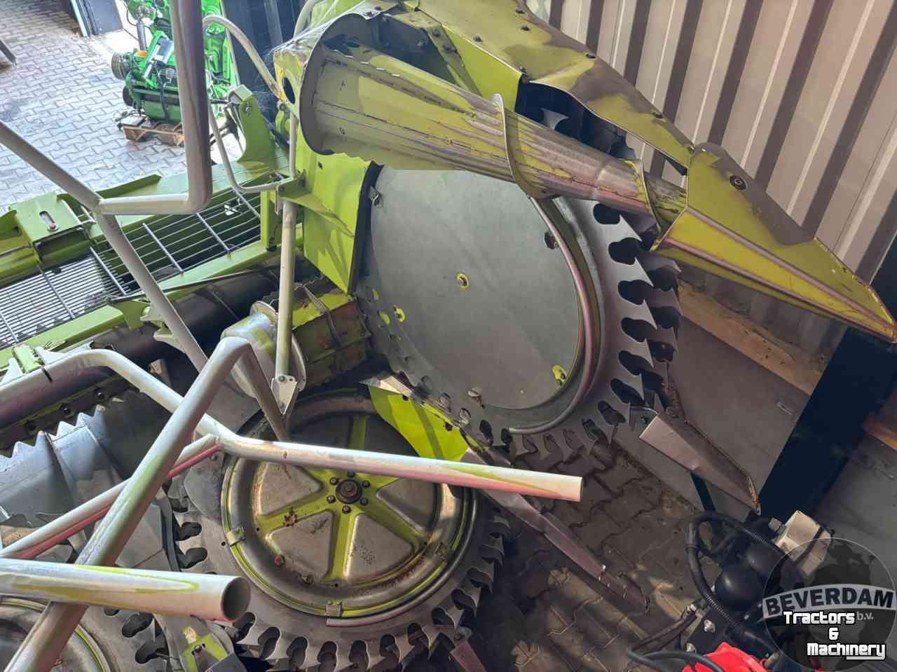 Cornhead Claas RU 600