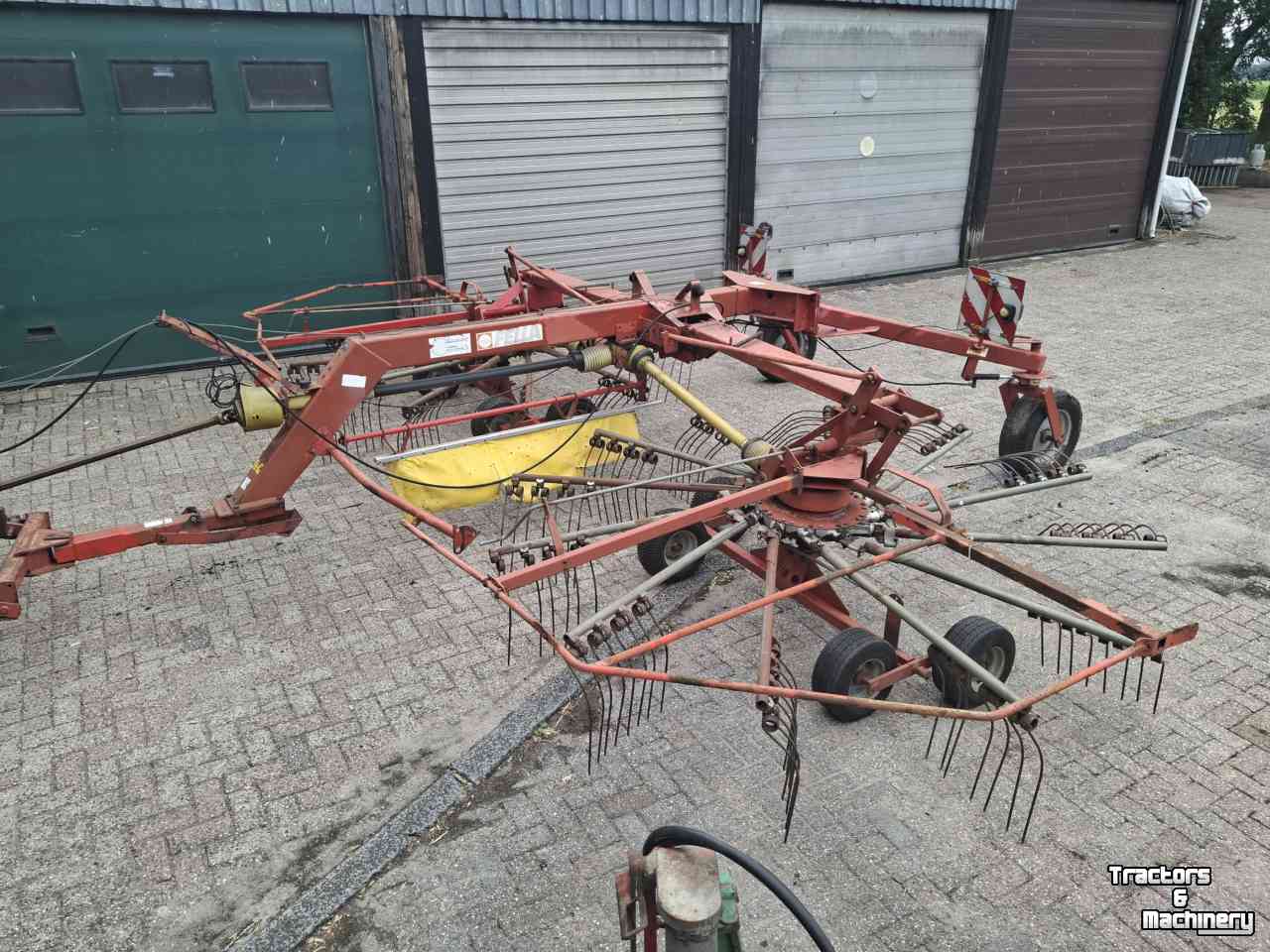 Rake Fella TS 781 HY hark zwadhark rugger duiner dijker wierser opduiner opdijker hooier