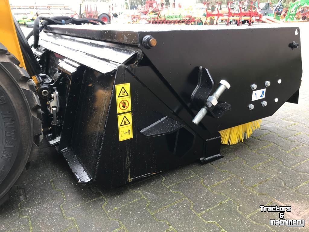 Sweeper  Whites Veegmachine (1080mm)