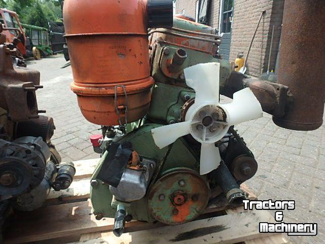 Engine Holder 2cil 4 takt motor