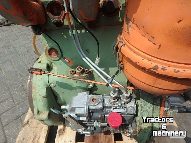 Engine Holder 2cil 4 takt motor