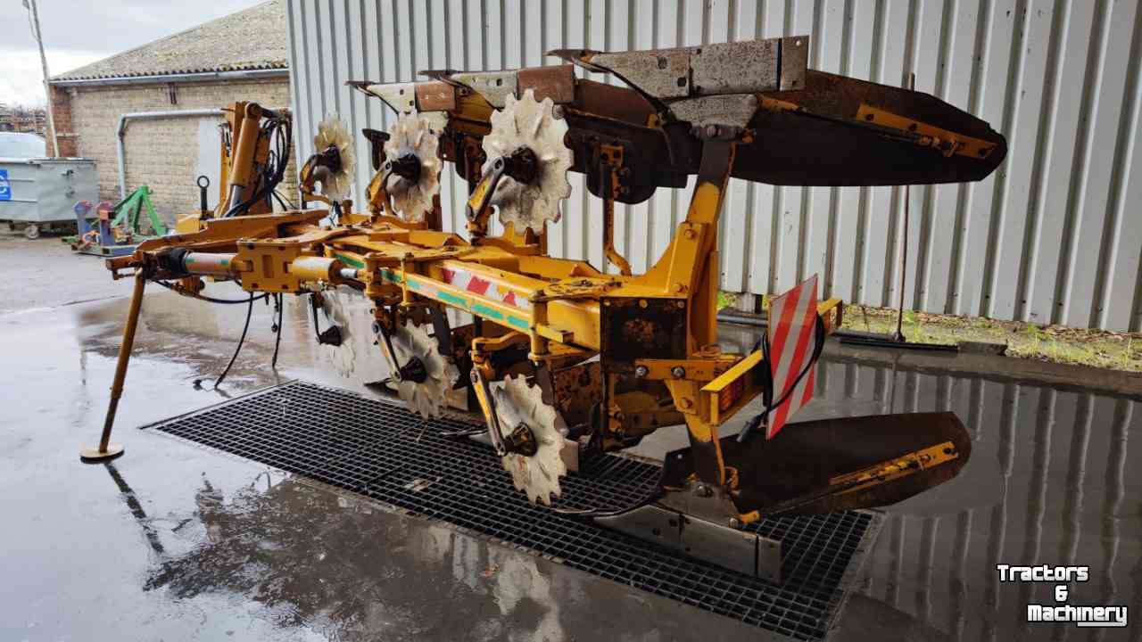 Ploughs Rumptstad RPV140-480 3 schaar