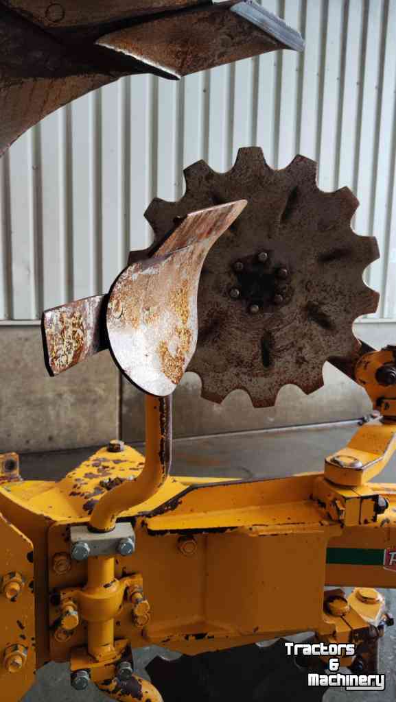 Ploughs Rumptstad RPV140-480 3 schaar