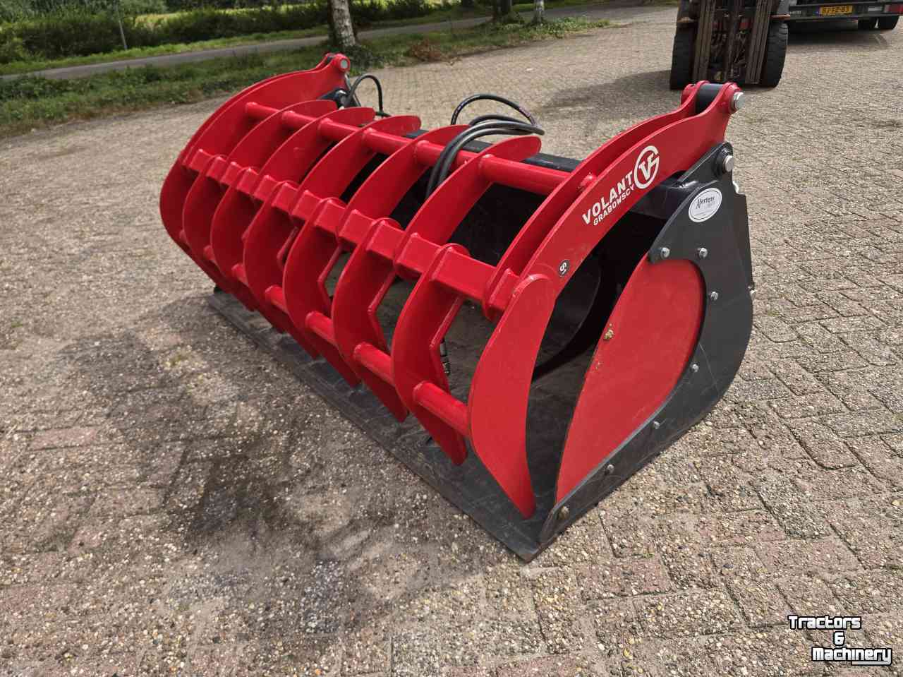 Front-end loader bucket / Front loader bucket  Volant Pelikaanbak 200 cm Euro aansluiting