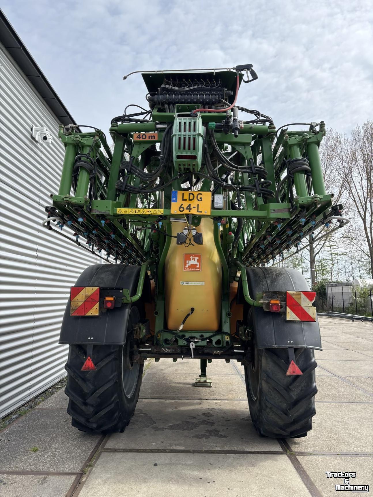 Fieldsprayer Amazone UX5200