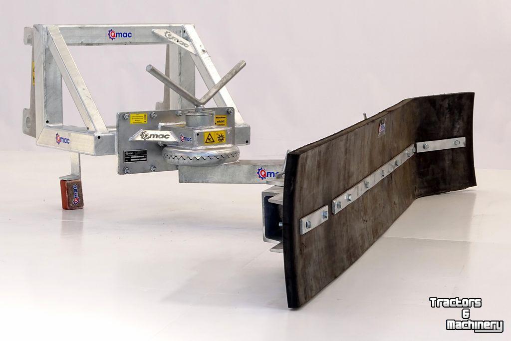 Rubber yard scraper Qmac 180 MECH+HOEK MET GIANT AANSLUITING