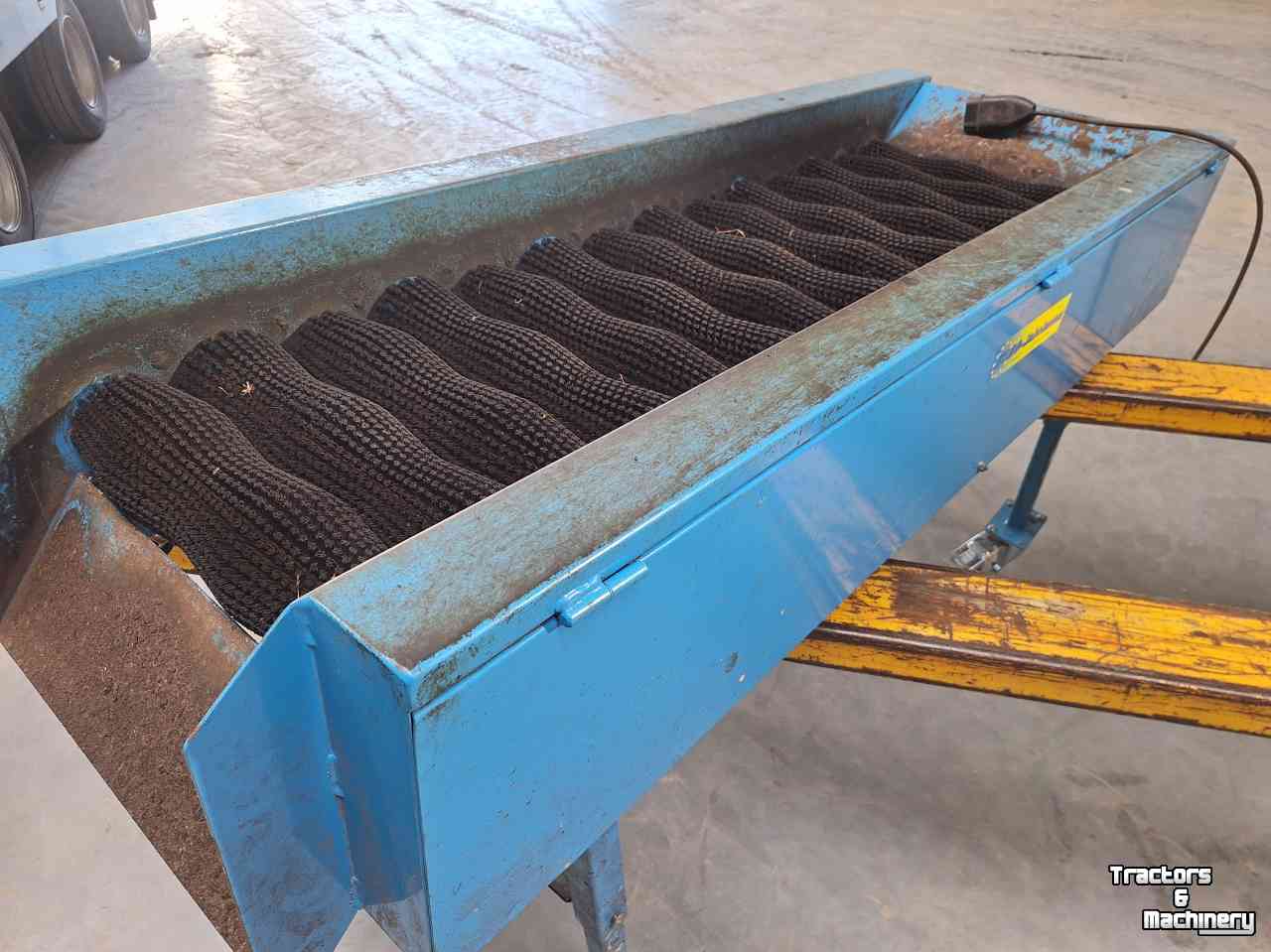 Other conveying equipment and accessories EURO Jabelmann Borstelmachine