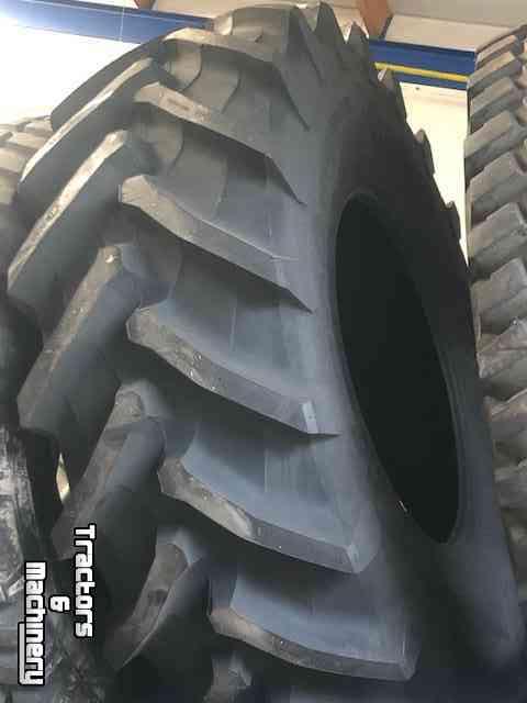 Wheels, Tyres, Rims & Dual spacers Trelleborg 650/85 R38 TM900