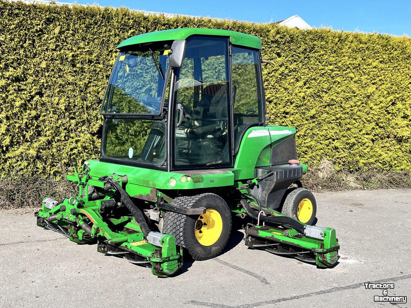 Ride-on mower John Deere 1905