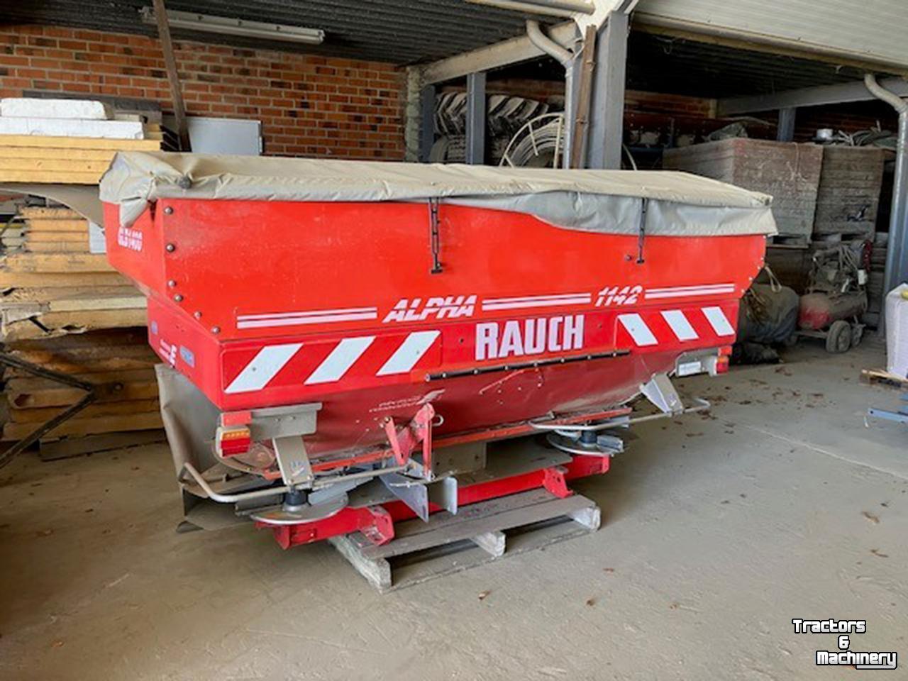Fertilizer spreader Rauch Aplha 1142W