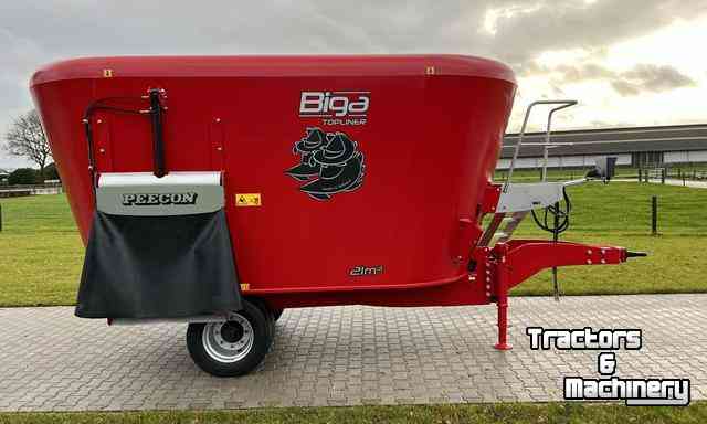 Vertical feed mixer Peecon Biga Topliner Twin Future 19
